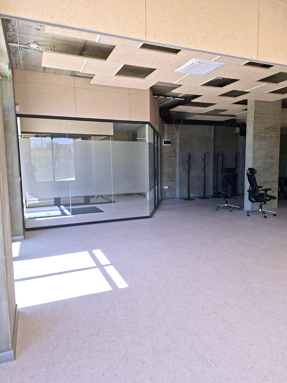 0-02-05-9b1c24767e52f9dab75a78fff40ea9df67f3a550d2f7802166c6ef708a5b9af2_cdc9cd0d153f2dd3