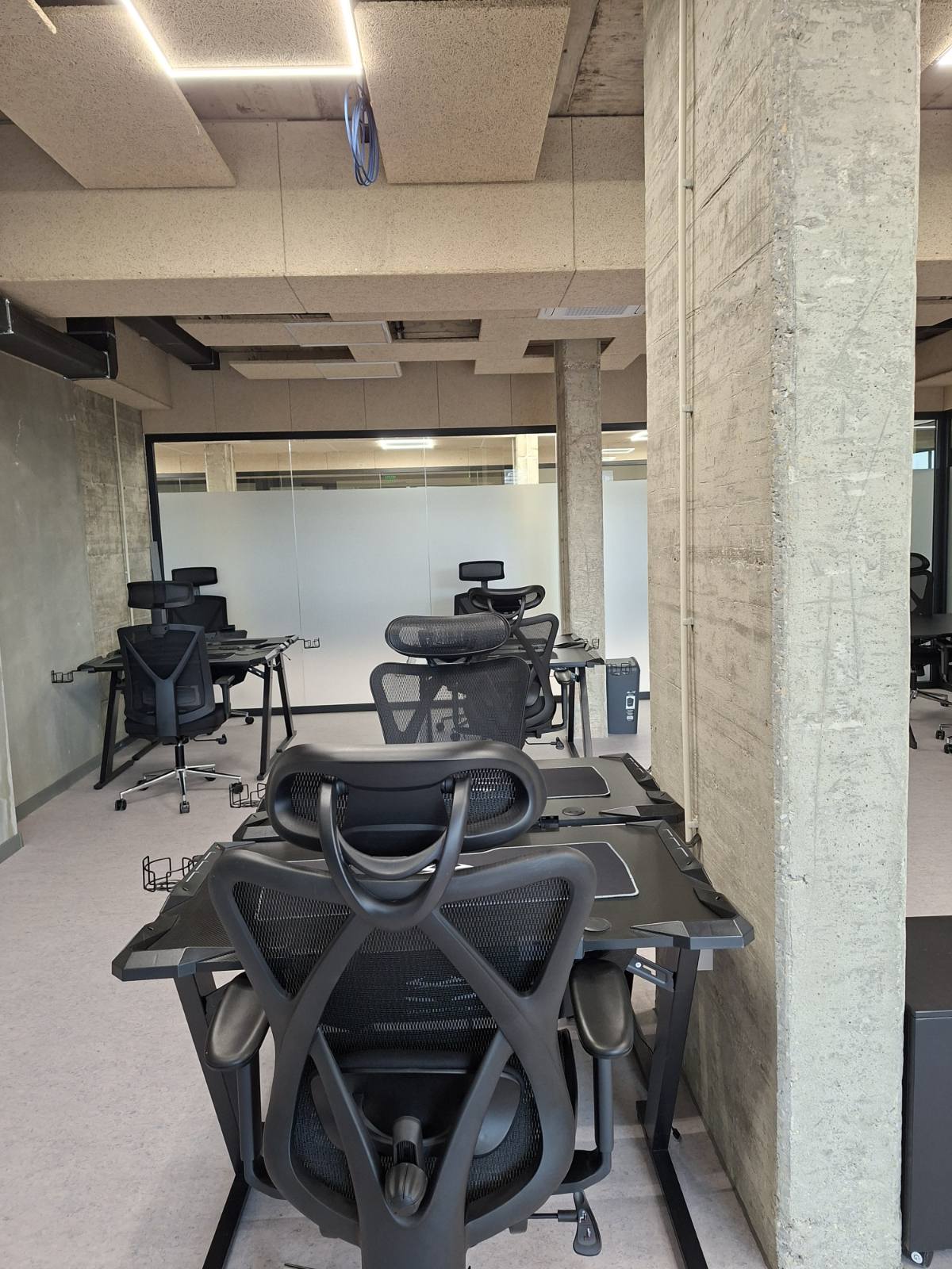 0-02-05-536178c01126c7f84be6c8135cb45281d4a6590d57ced7530fec4b18362b0c36_948e40b07fc86f9