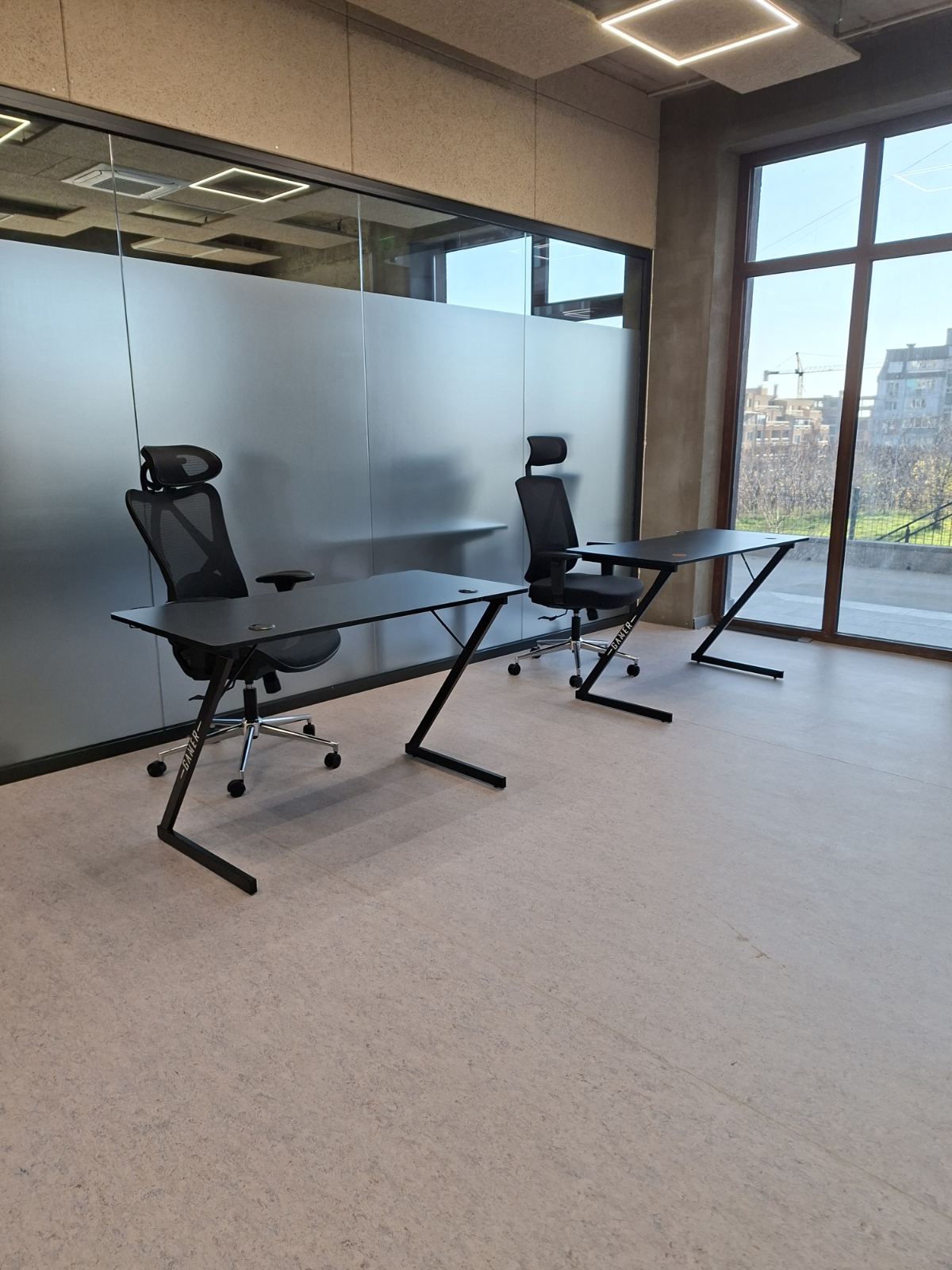 0-02-05-d21eee3b5081a5803c961b5835a53e4b63384d859df765162785fd29498af94a_177a9f4c363349da